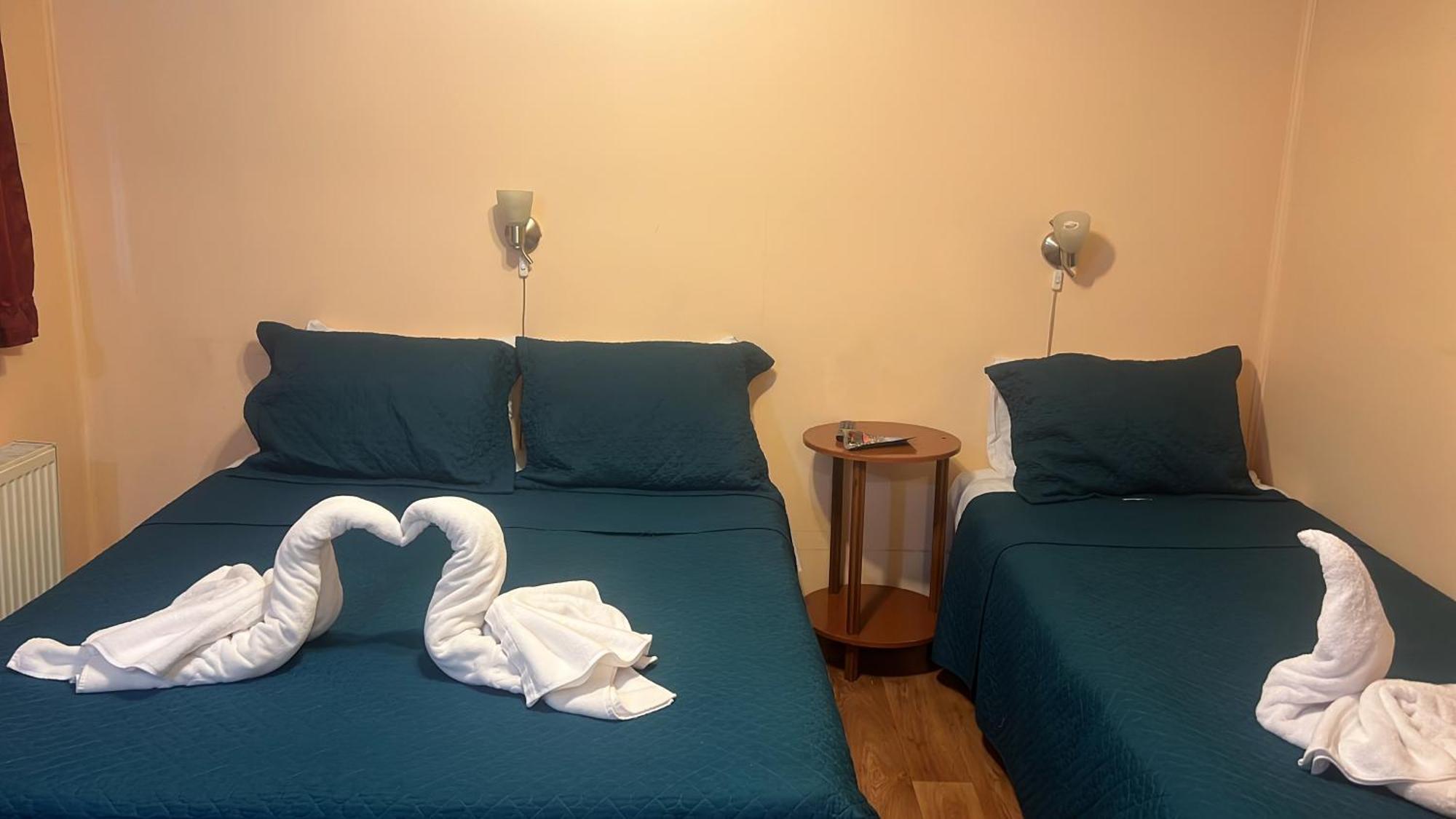 Hostal Victoria Punta Arenas Buitenkant foto