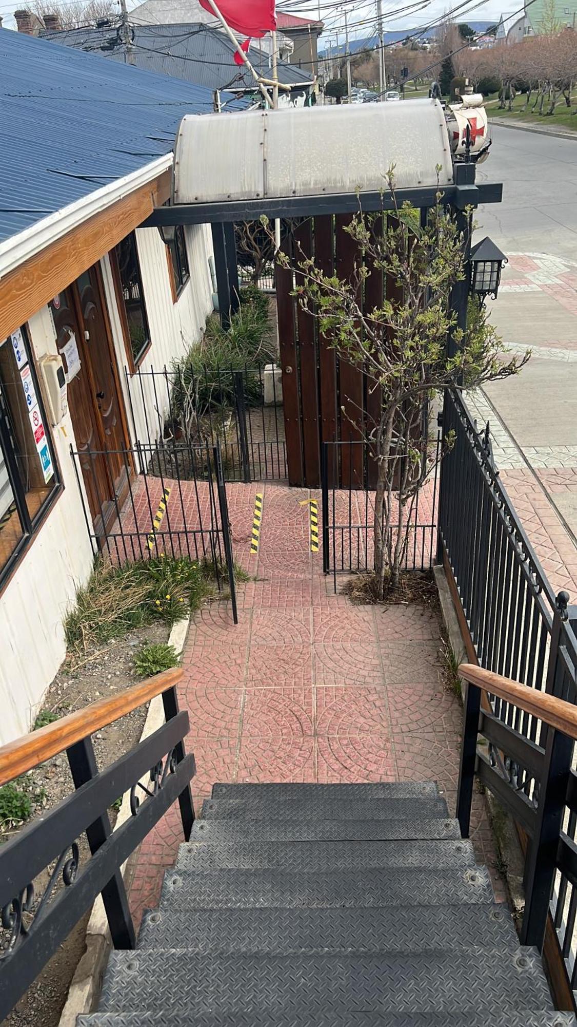 Hostal Victoria Punta Arenas Buitenkant foto