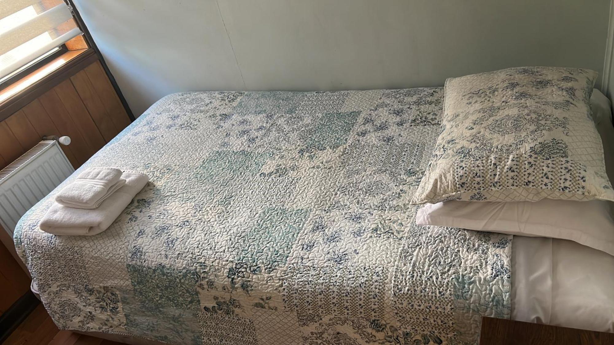 Hostal Victoria Punta Arenas Buitenkant foto